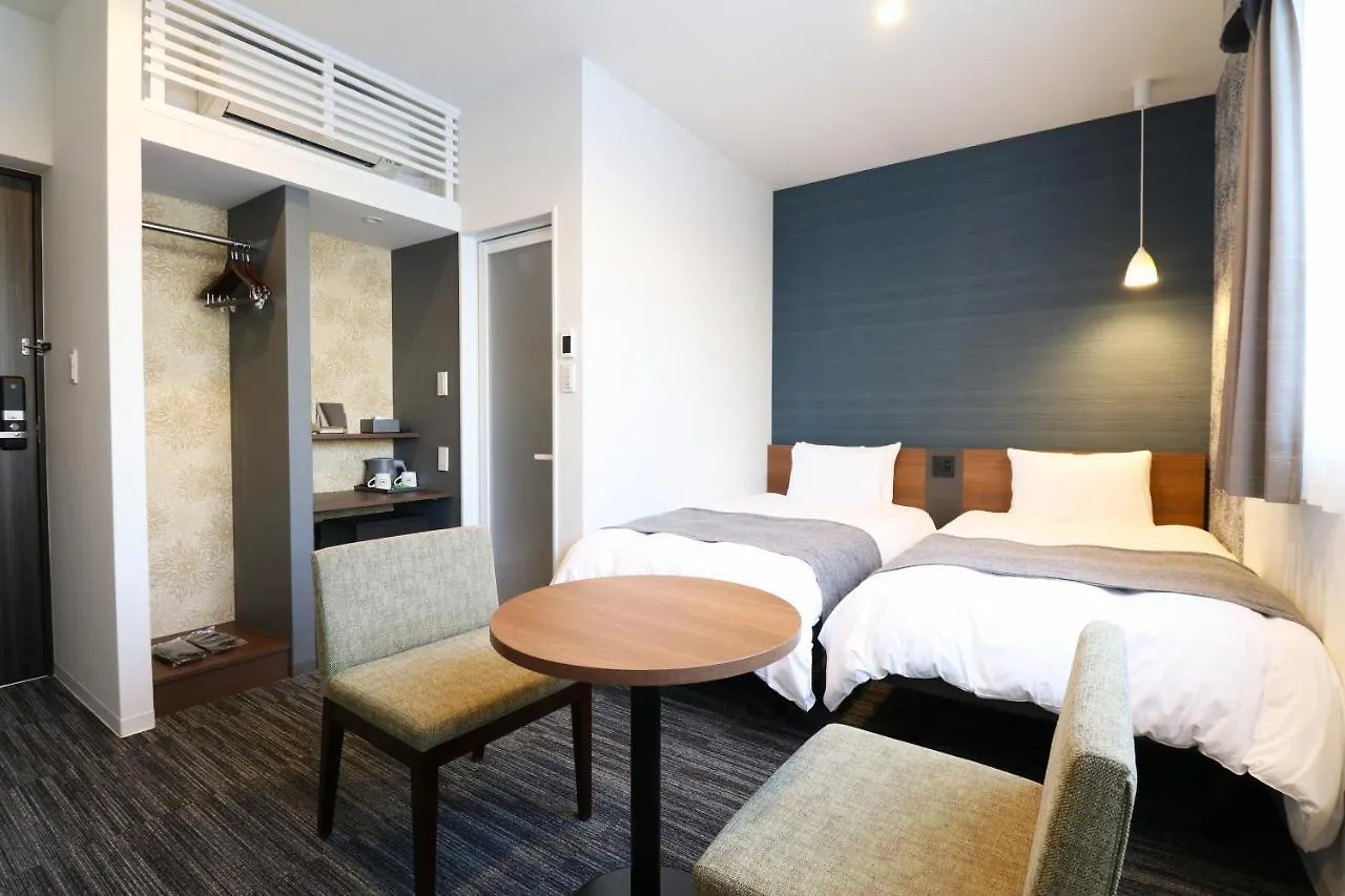 M'S Hotel Nijojo Oike Kyōto